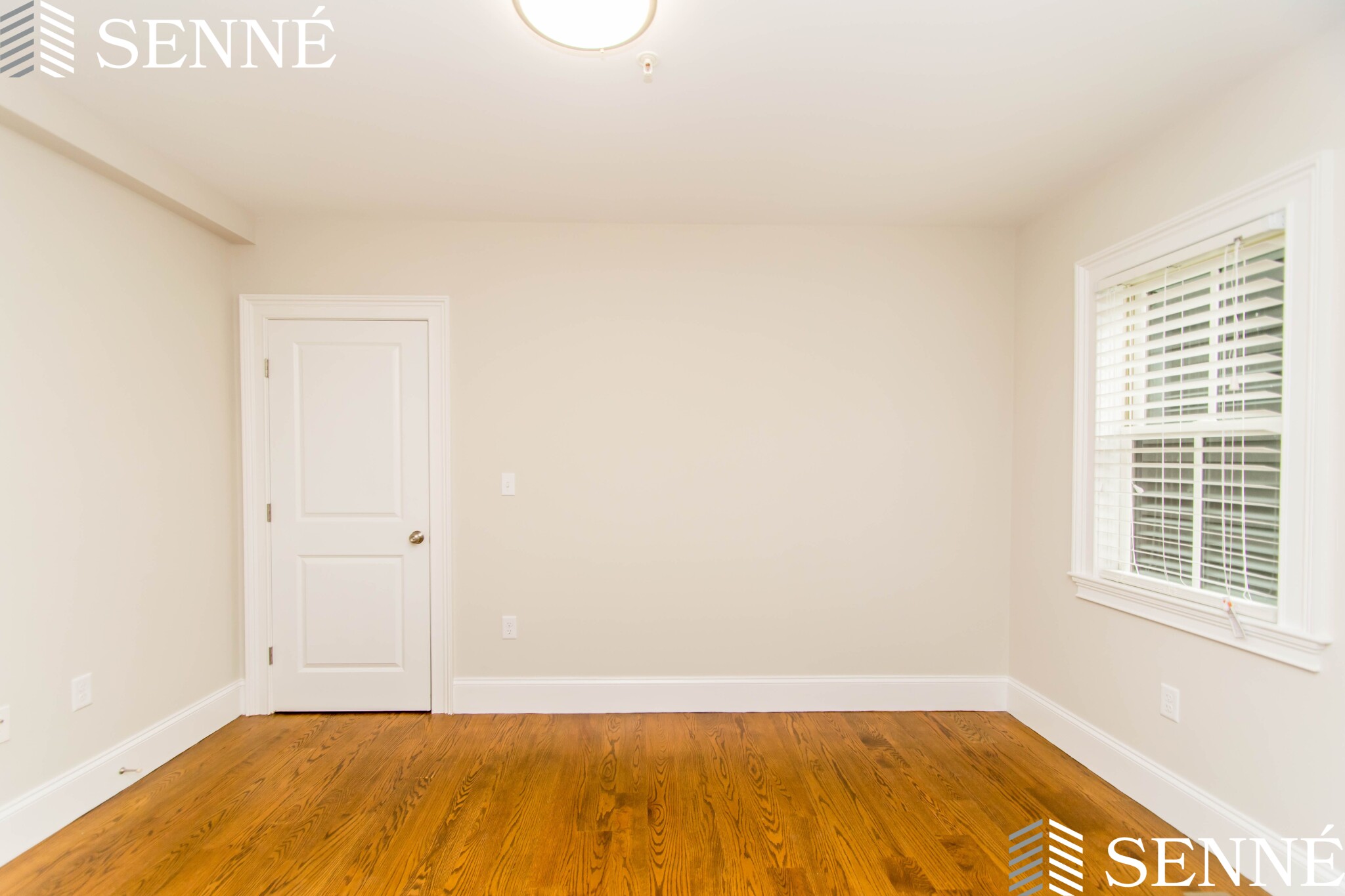 126 Columbia St, The Port