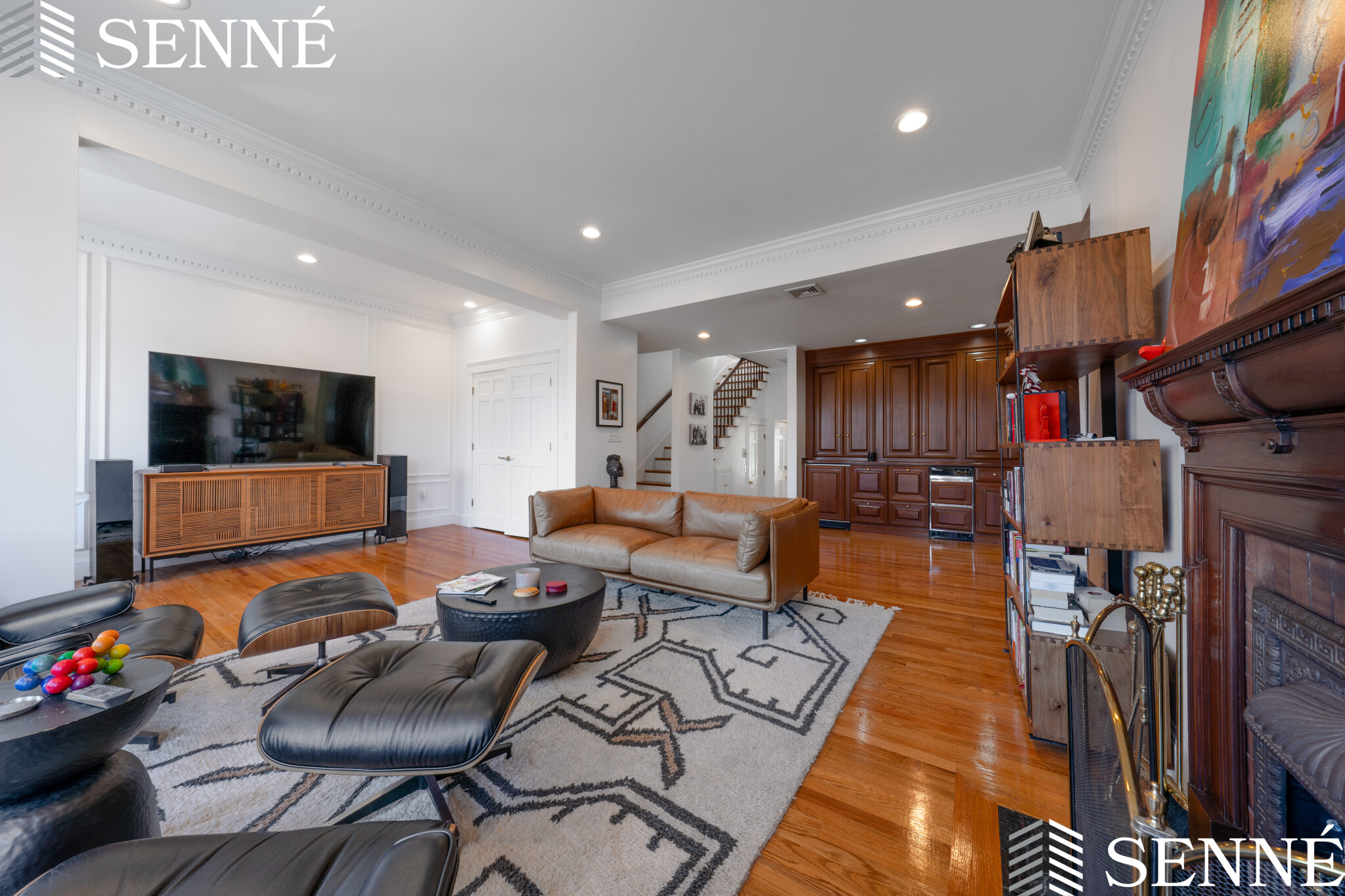 218 Commonwealth Ave, Back Bay