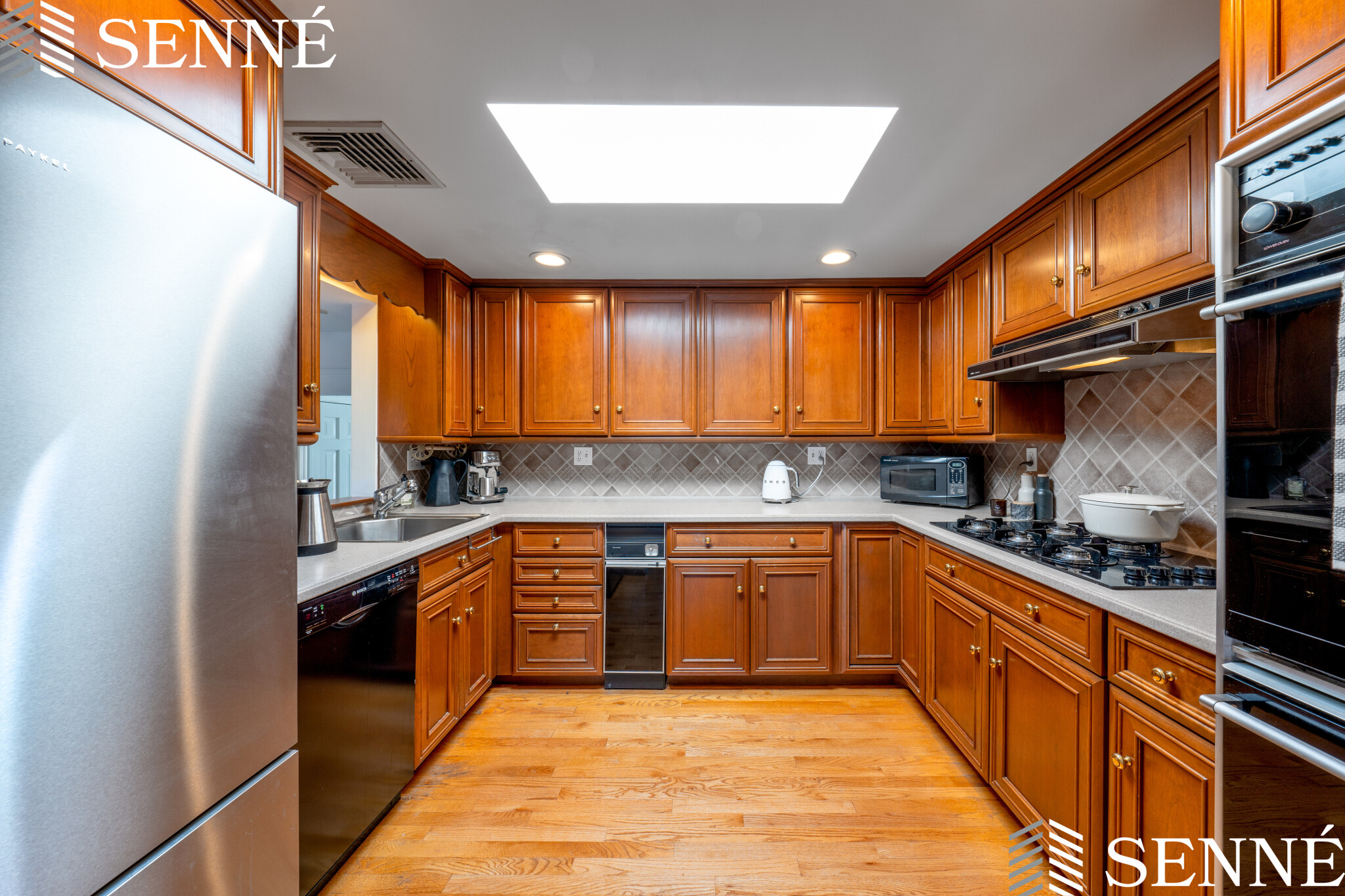 218 Commonwealth Ave, Back Bay