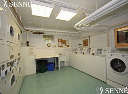 988 Memorial Dr, West Cambridge