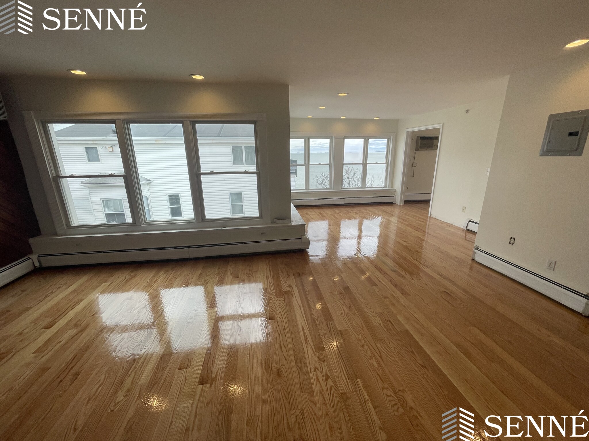 71 Grovers Ave, Winthrop