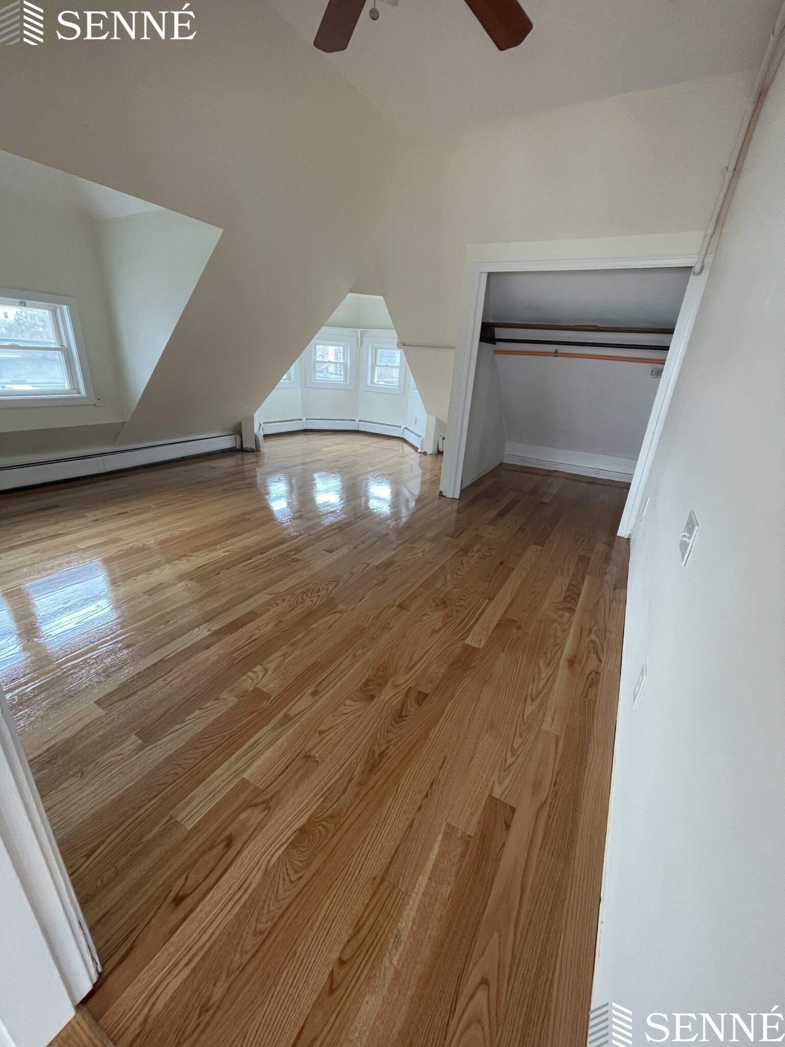 71 Grovers Ave, Winthrop