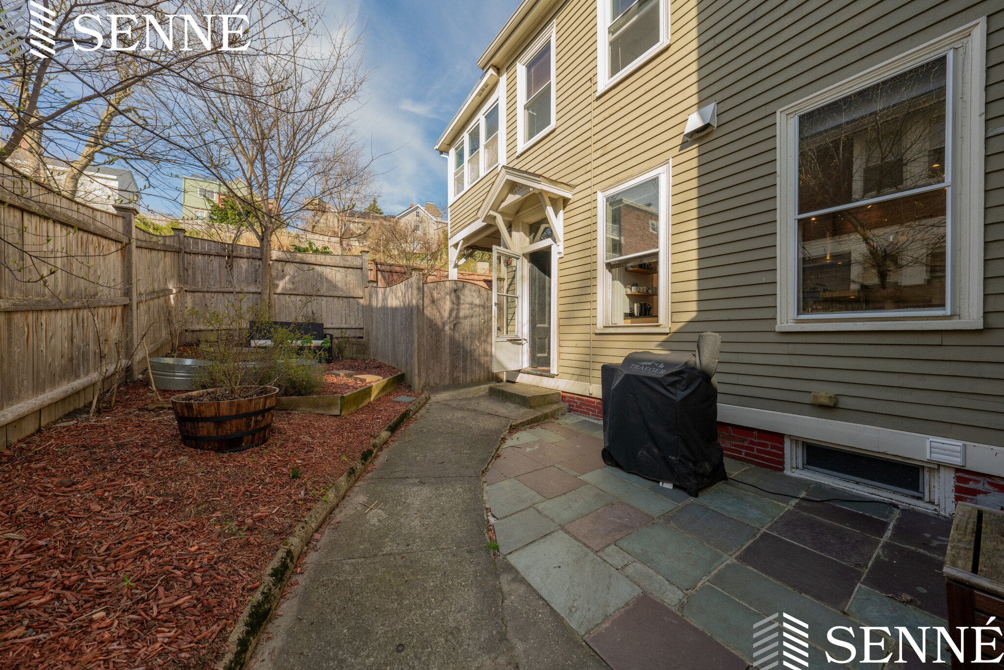 77 Columbus Ave, Union Square