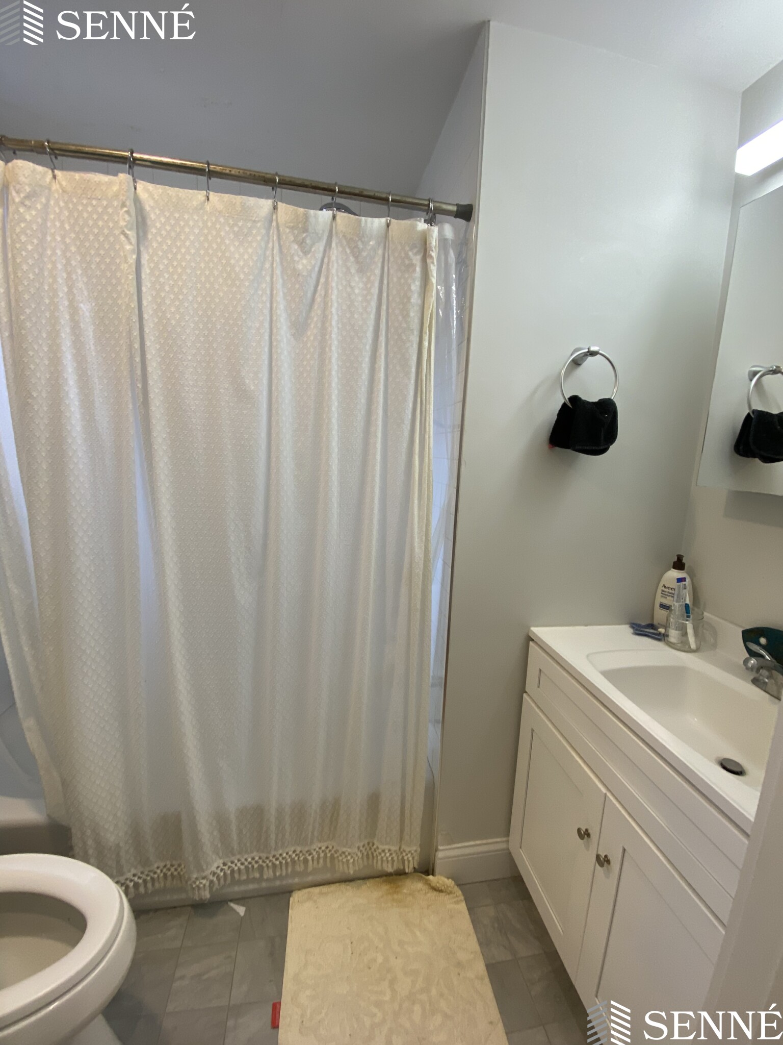 192 Central St, Winter Hill