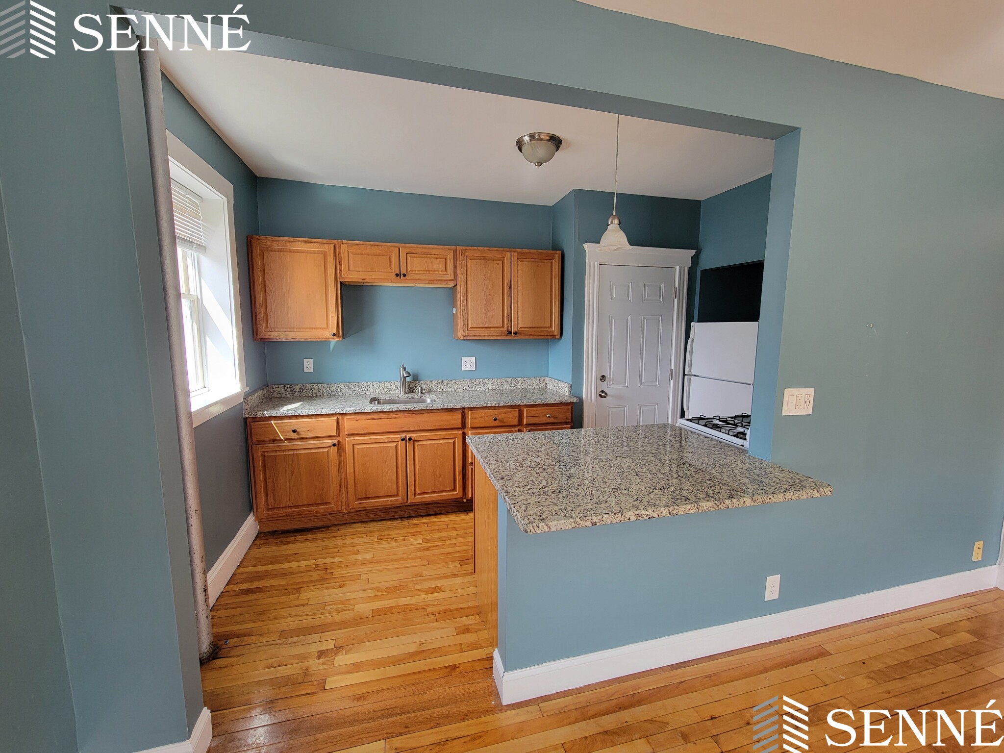 473 Broadway, South Medford