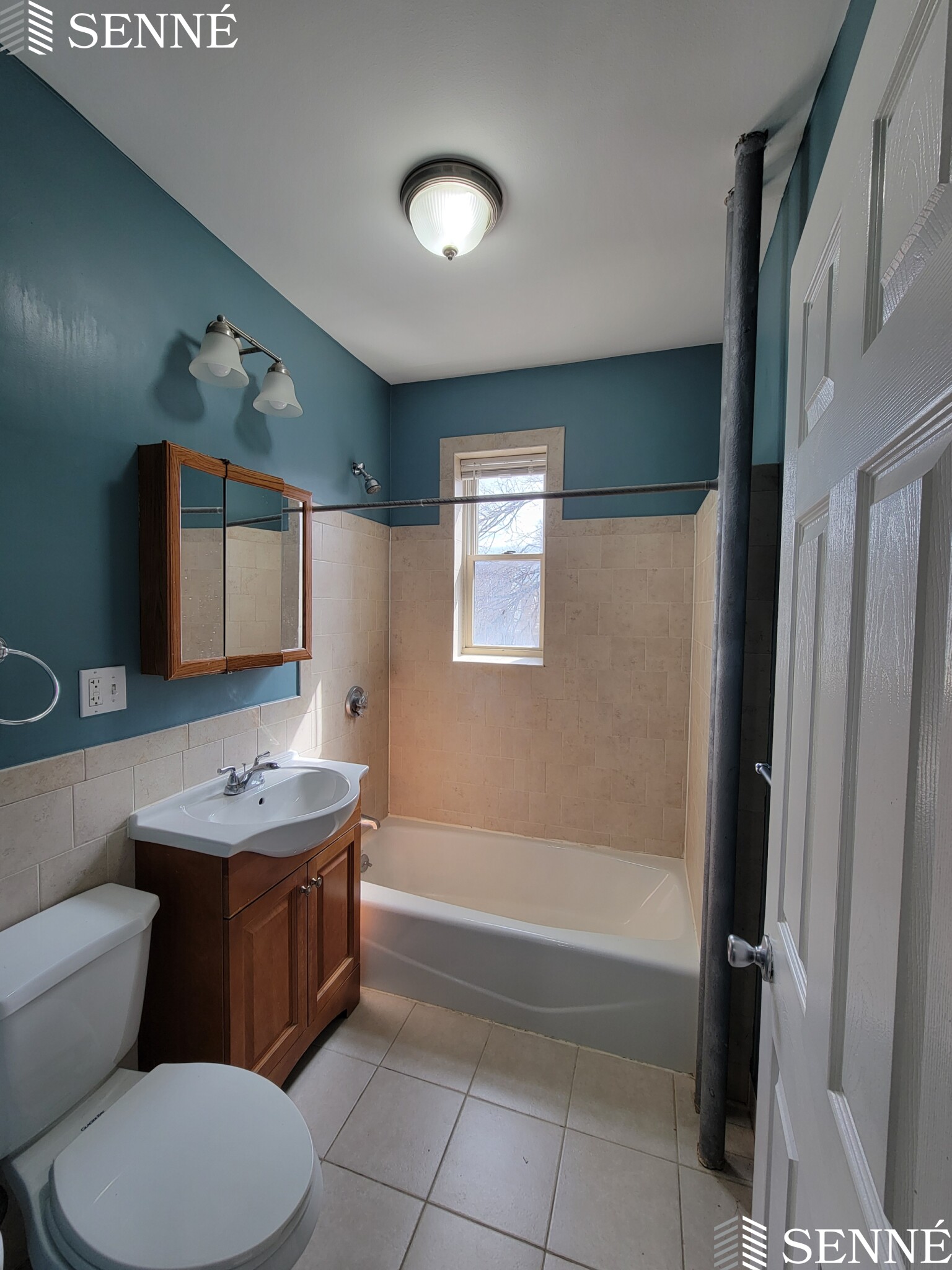 473 Broadway, South Medford