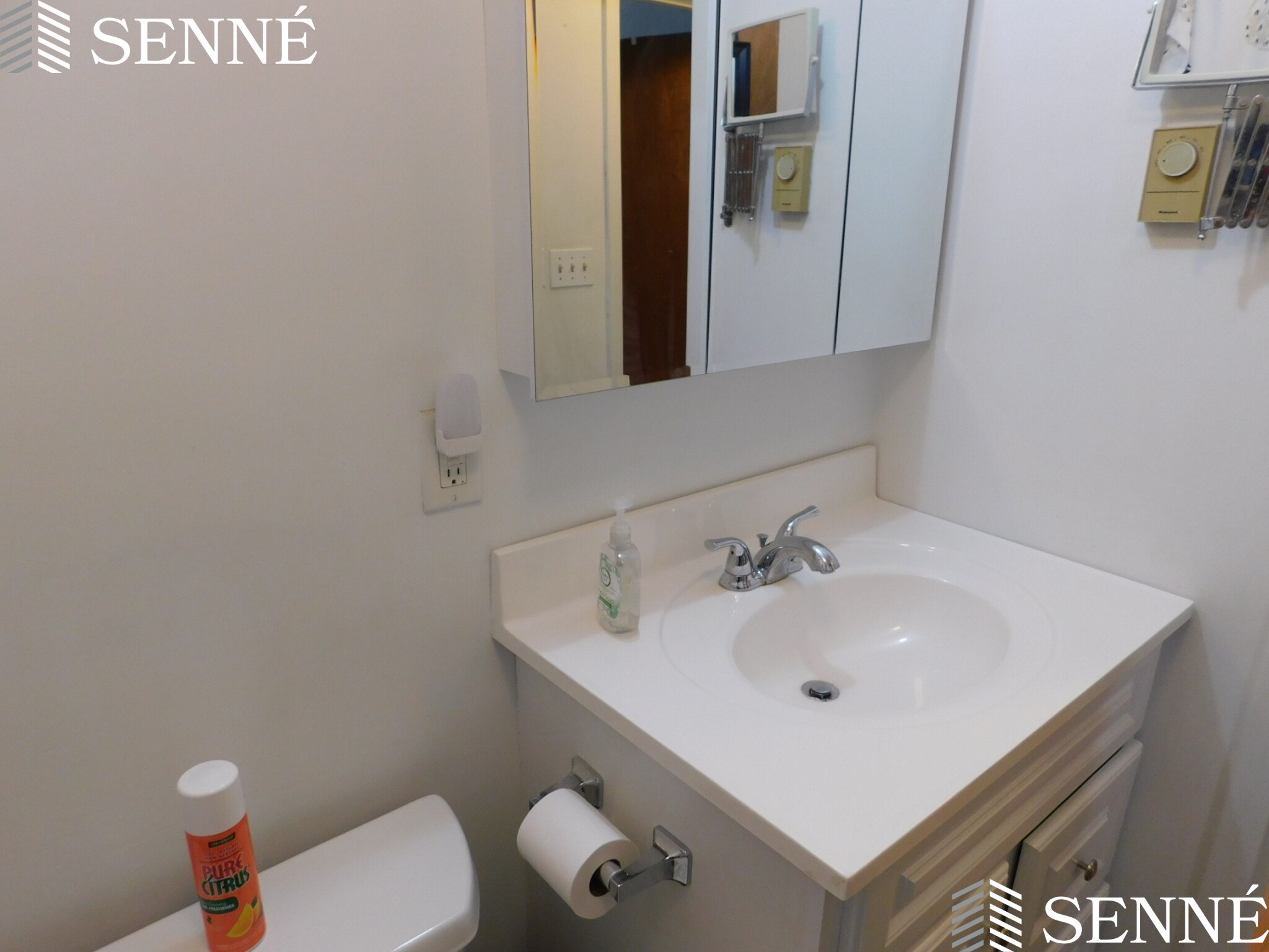 94 Beacon St, Ward Two