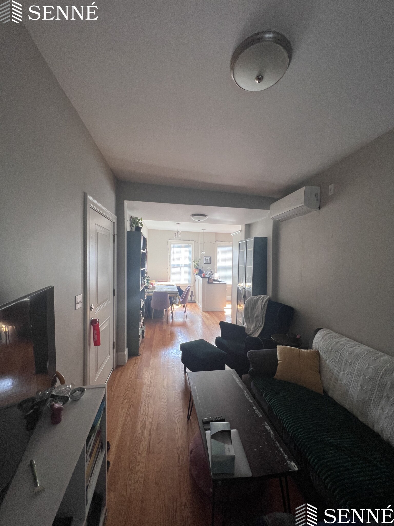 563 Cambridge St, East Cambridge