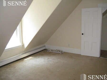 1539 Cambridge St, Mid-Cambridge