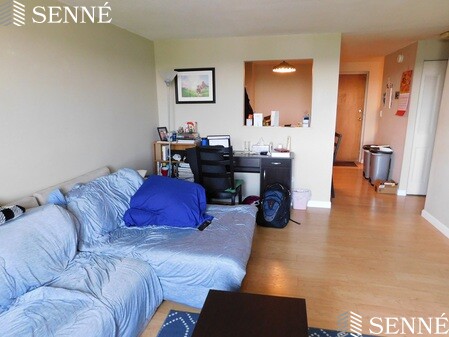 94 Beacon St, Ward Two