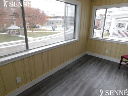 44 Concord Rd, Watertown