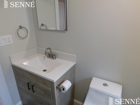 44 Concord Rd, Watertown