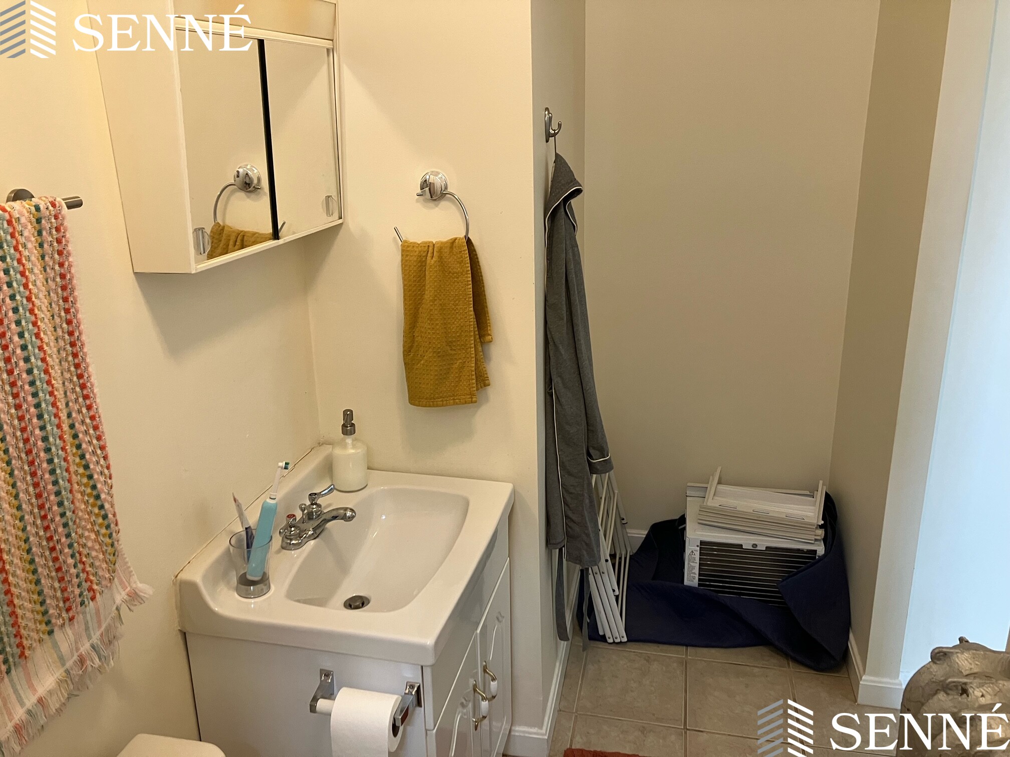 64 Vinal Ave, Prospect Hill