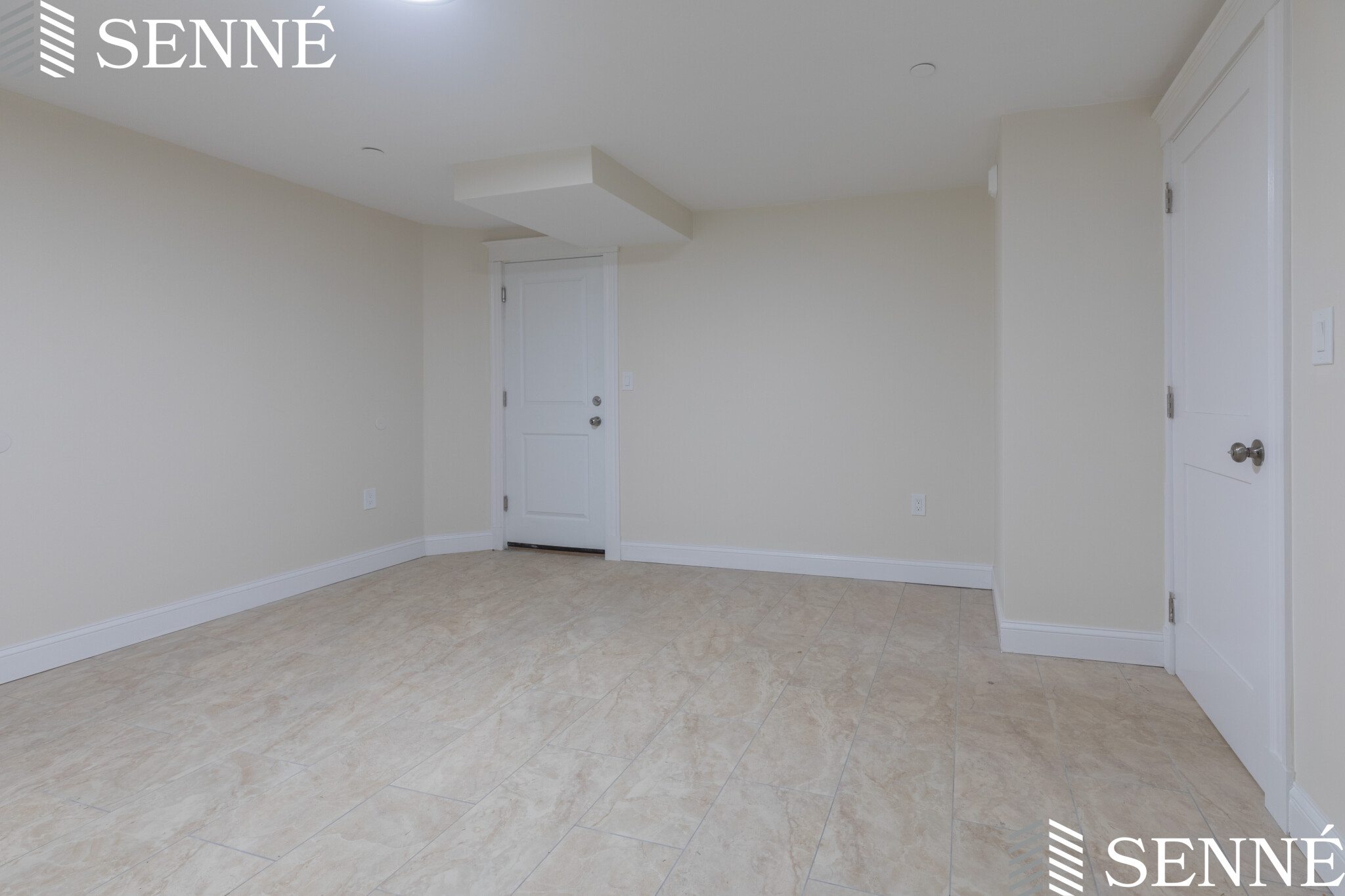 3 Linnaean St, Neighborhood Nine