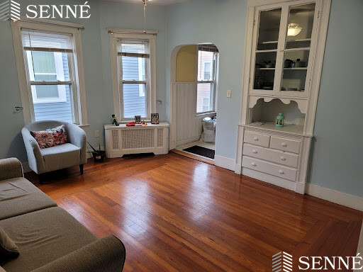 111 Walnut St, Winter Hill