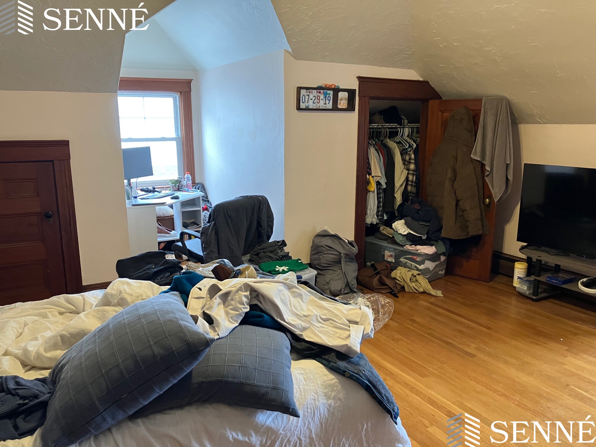 173 Highland Ave, Powder House Square