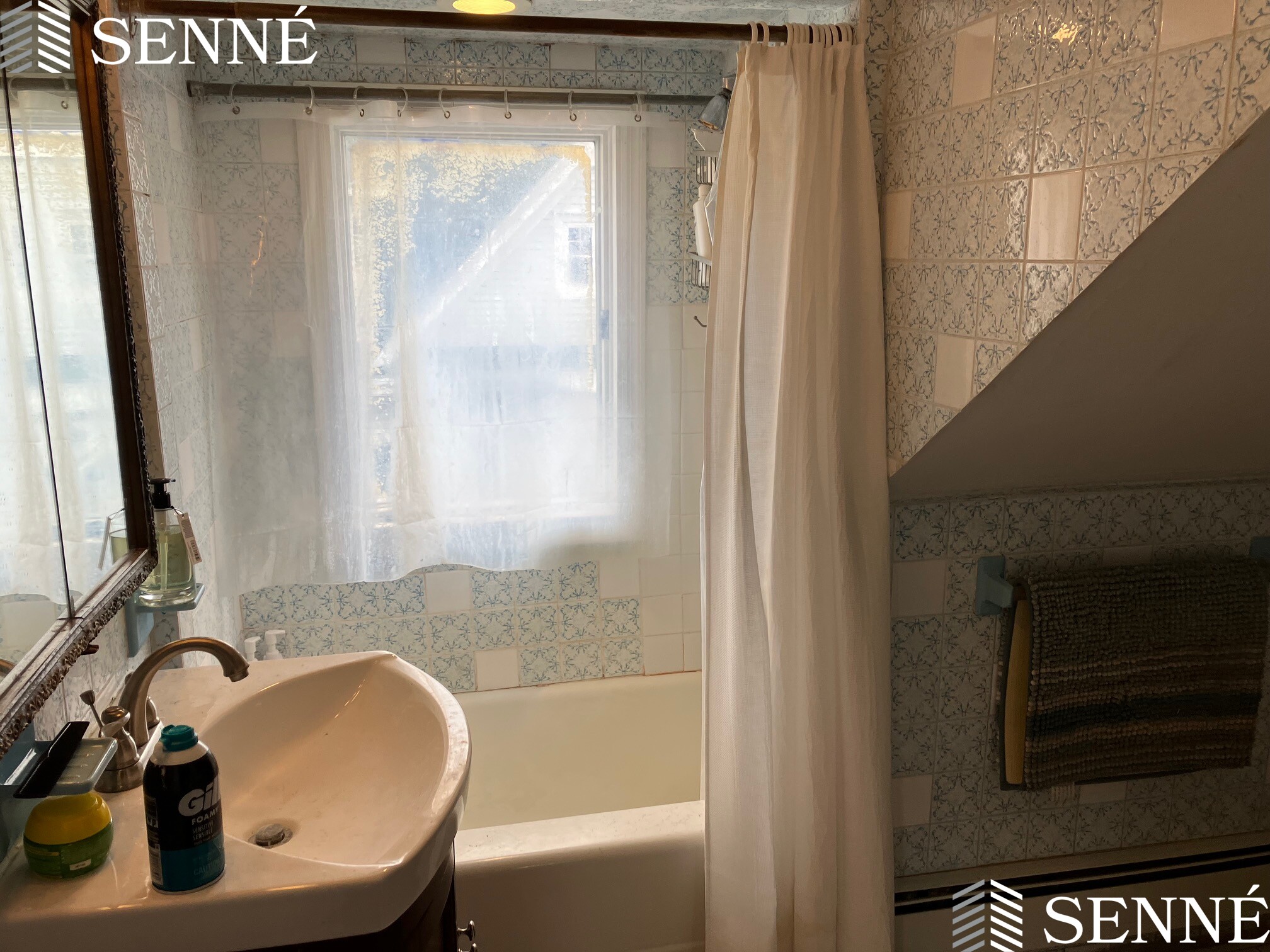 173 Highland Ave, Powder House Square