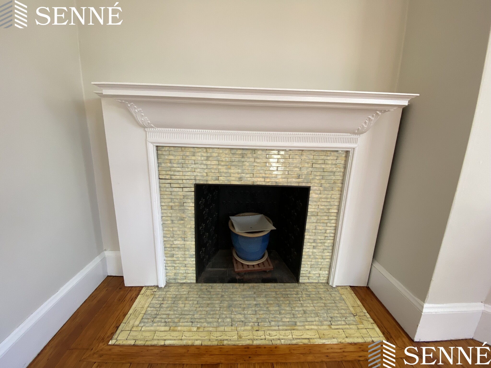 1010 Massachusetts Ave, Riverside