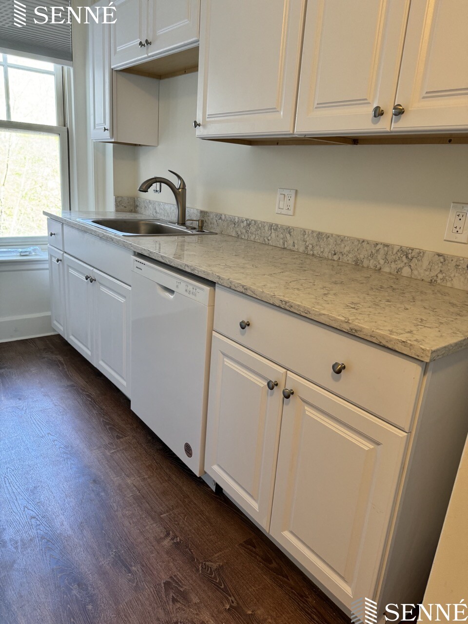 55 Magazine, Central Square