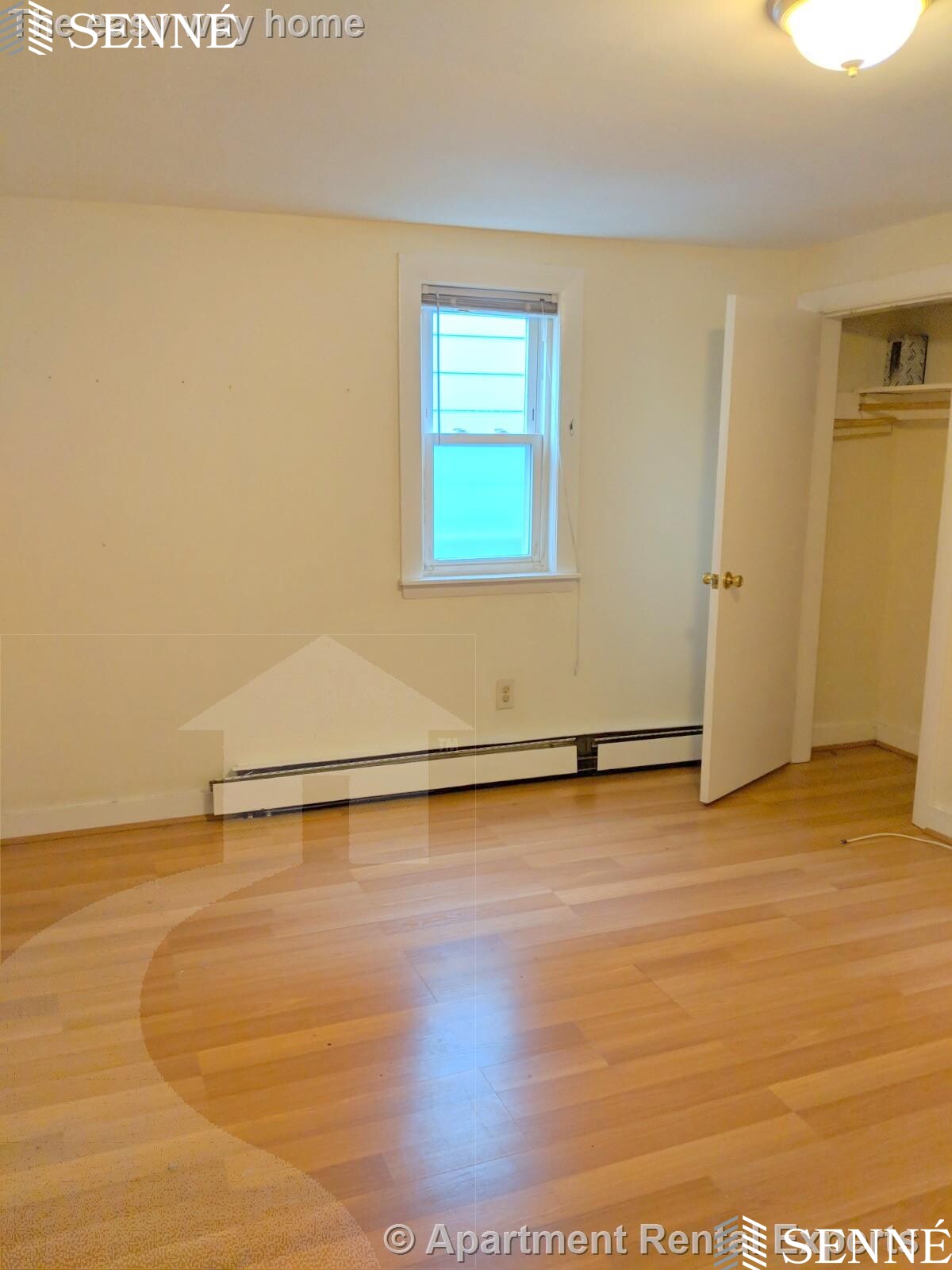 400 Franklin St, Riverside