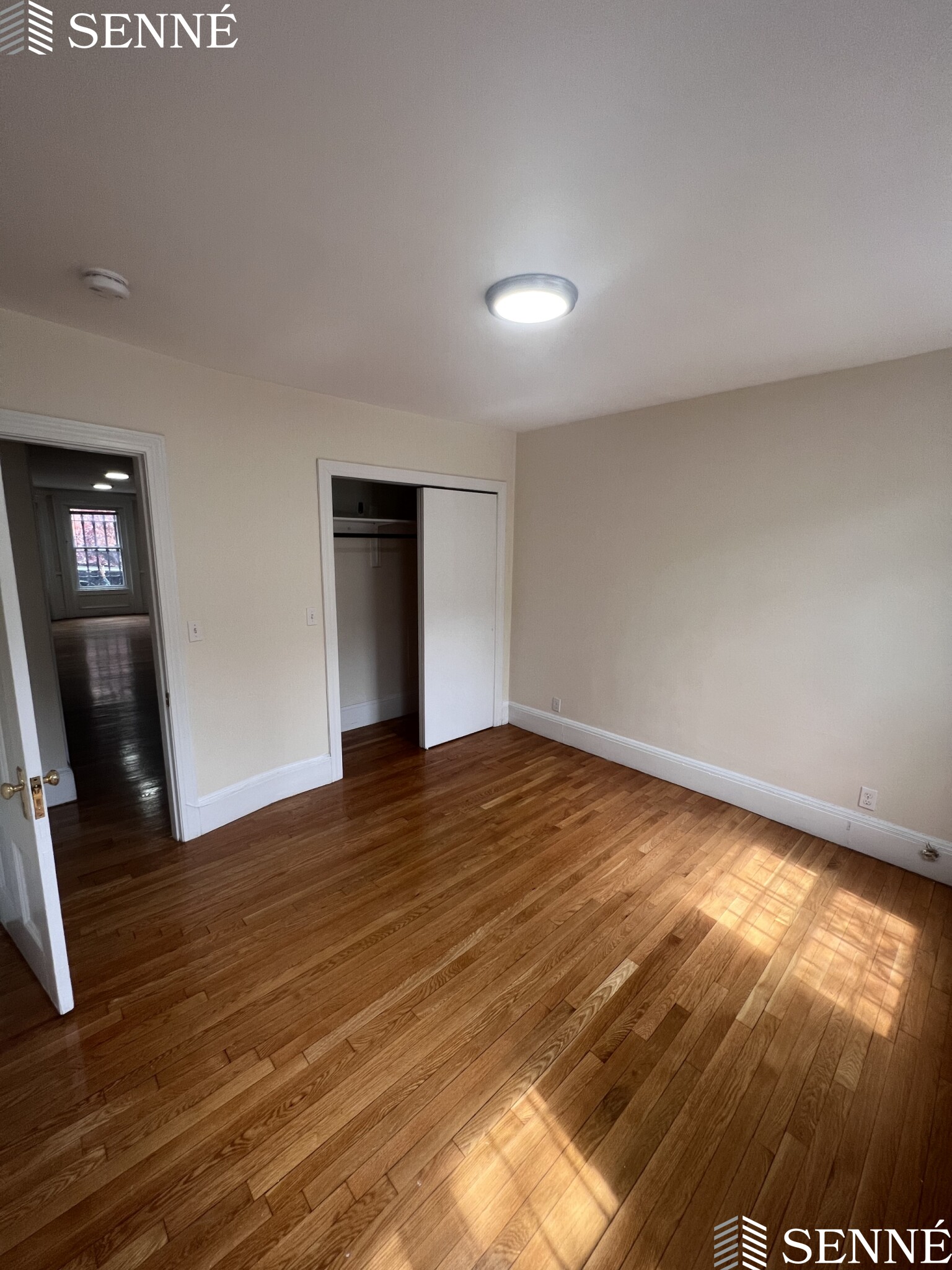 16 Yarmouth St, South End