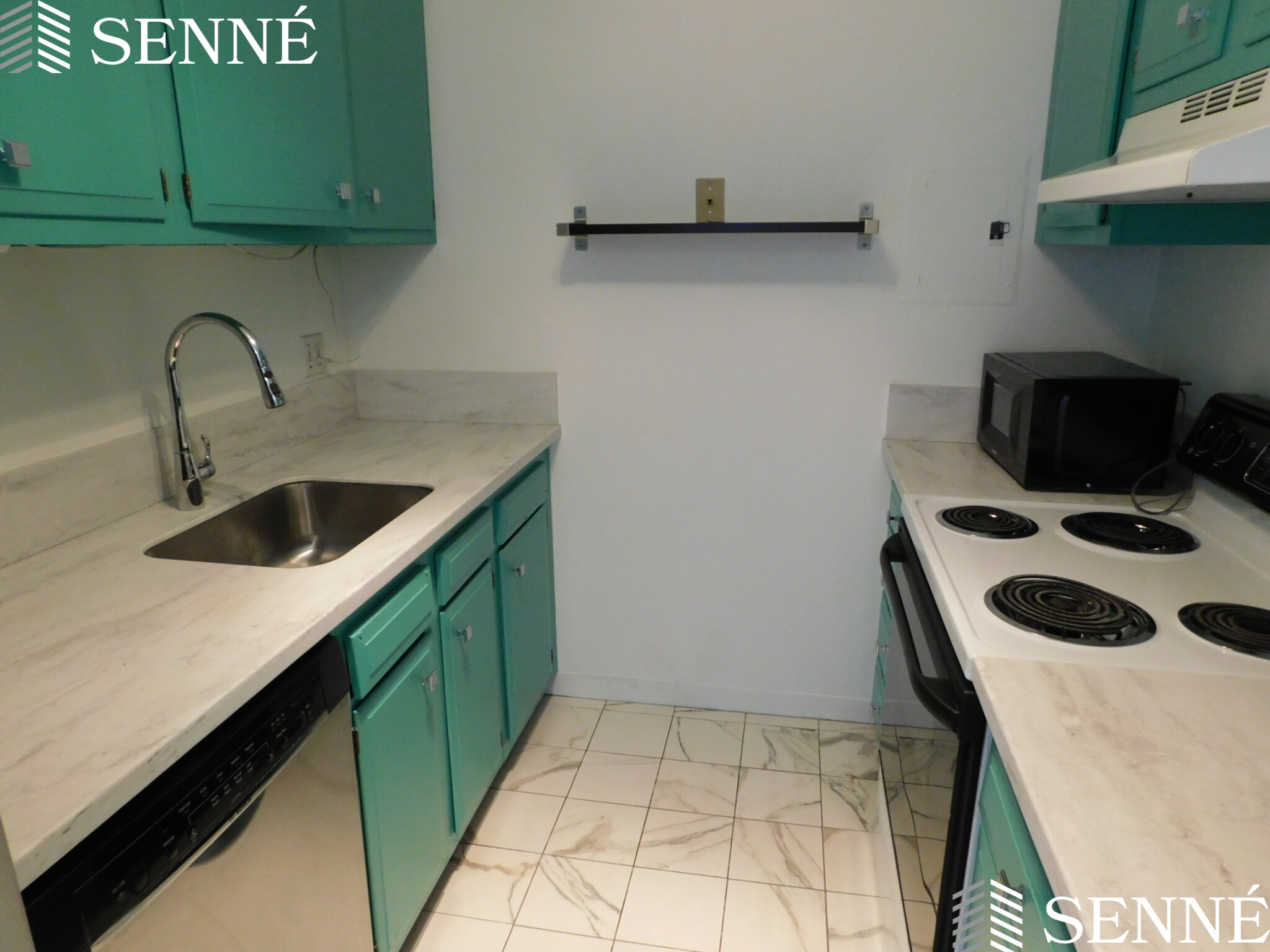 1105 Massachusetts Ave, Harvard Square