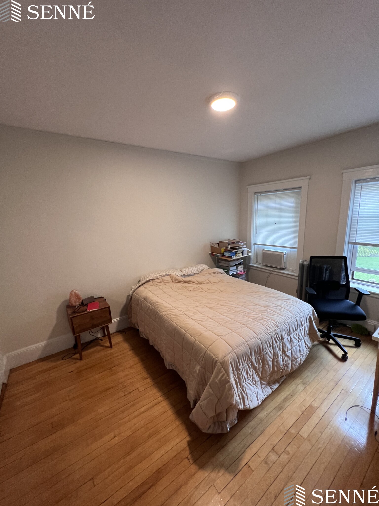 3 Linnaean St, Neighborhood Nine