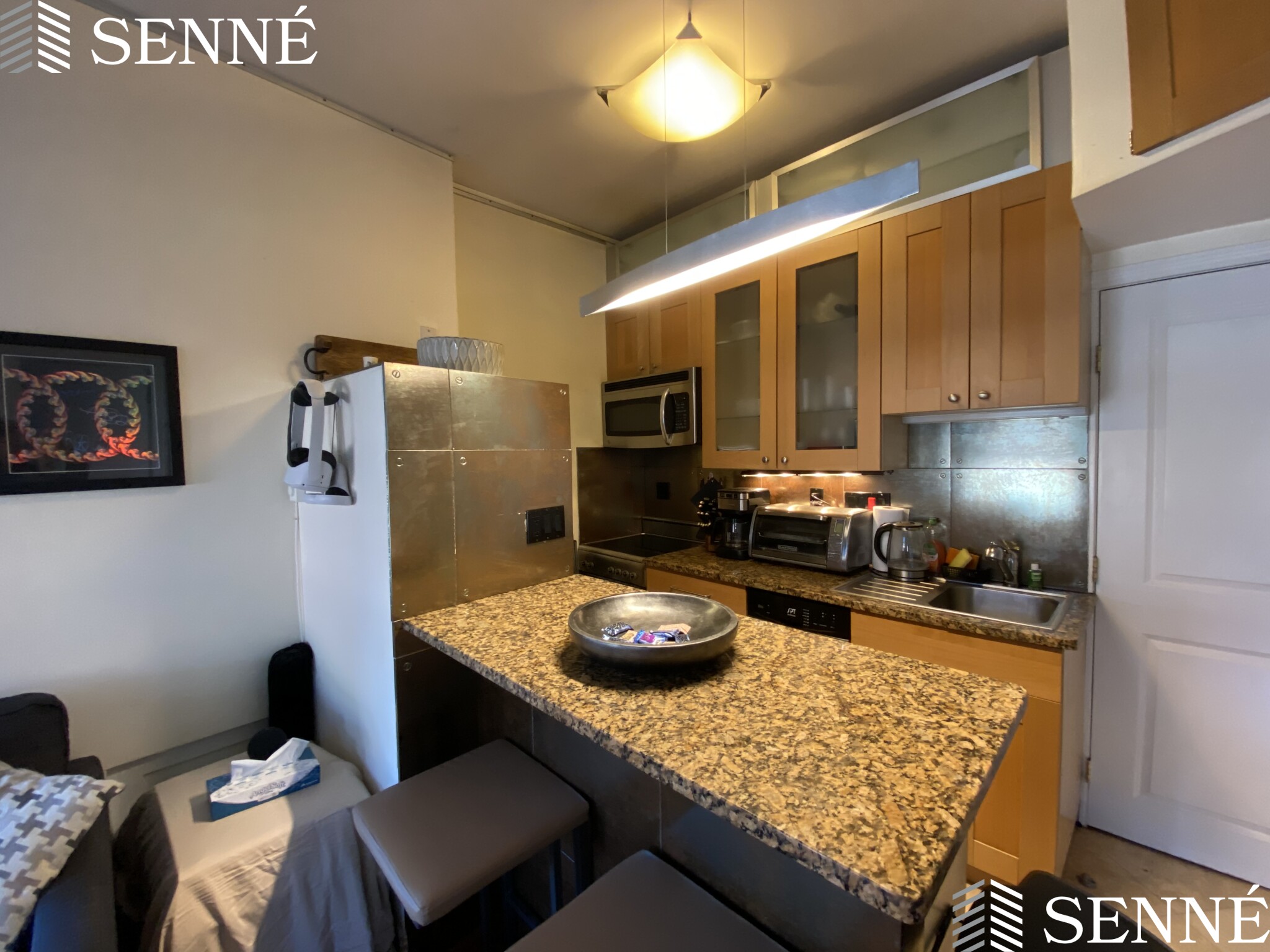 702 Massachusetts Ave, South End