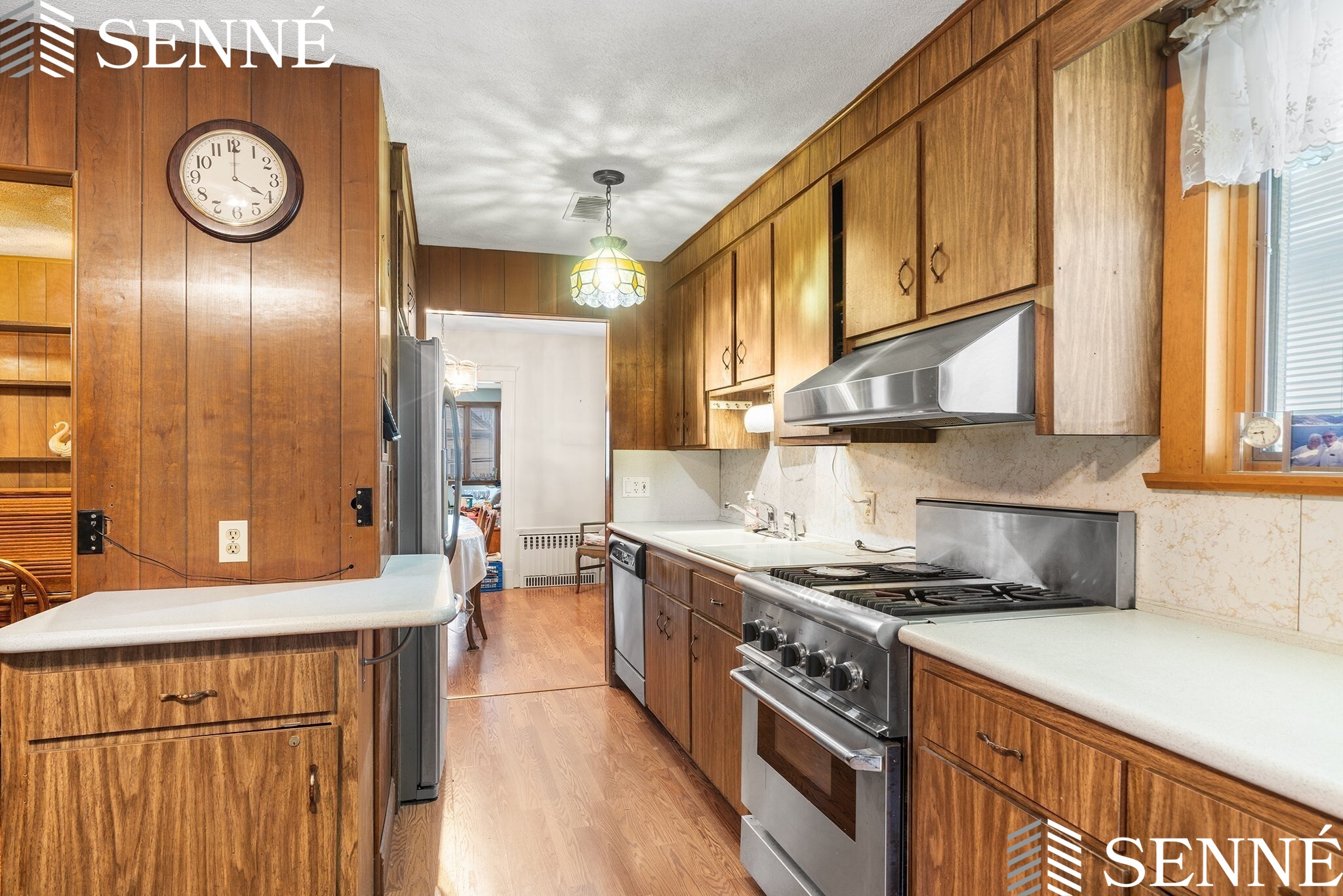 9 Stearns Ave, South Medford