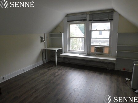 15 Prentiss St, Baldwin