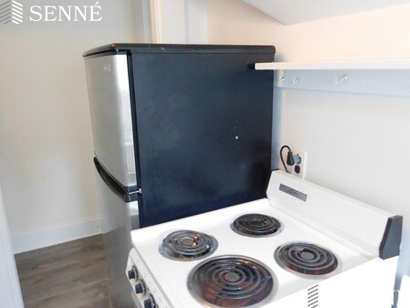 15 Prentiss St, Baldwin