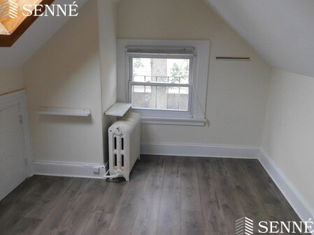 15 Prentiss St, Baldwin