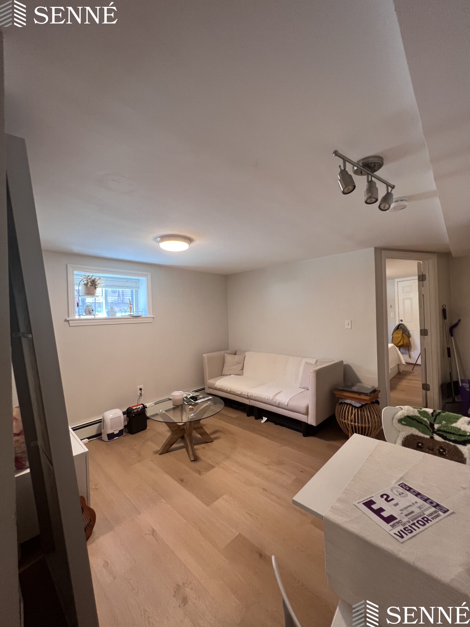 192 Central St, Winter Hill