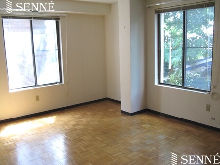 1580 Massachusetts Ave, Neighborhood Nine