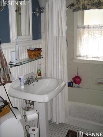 26 Magnolia Ave, Mid-Cambridge