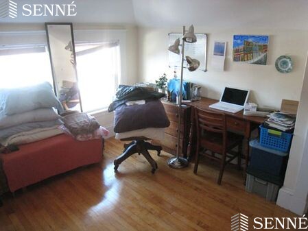 2 Forest St, Baldwin