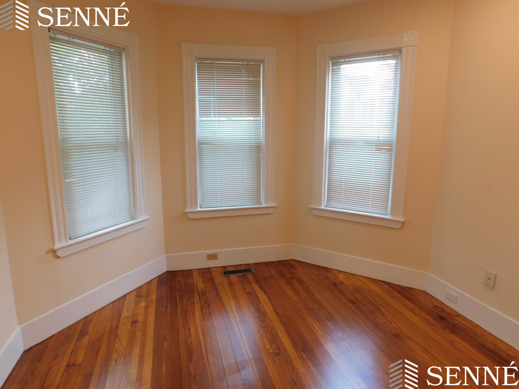 55 Porter Rd, North Cambridge