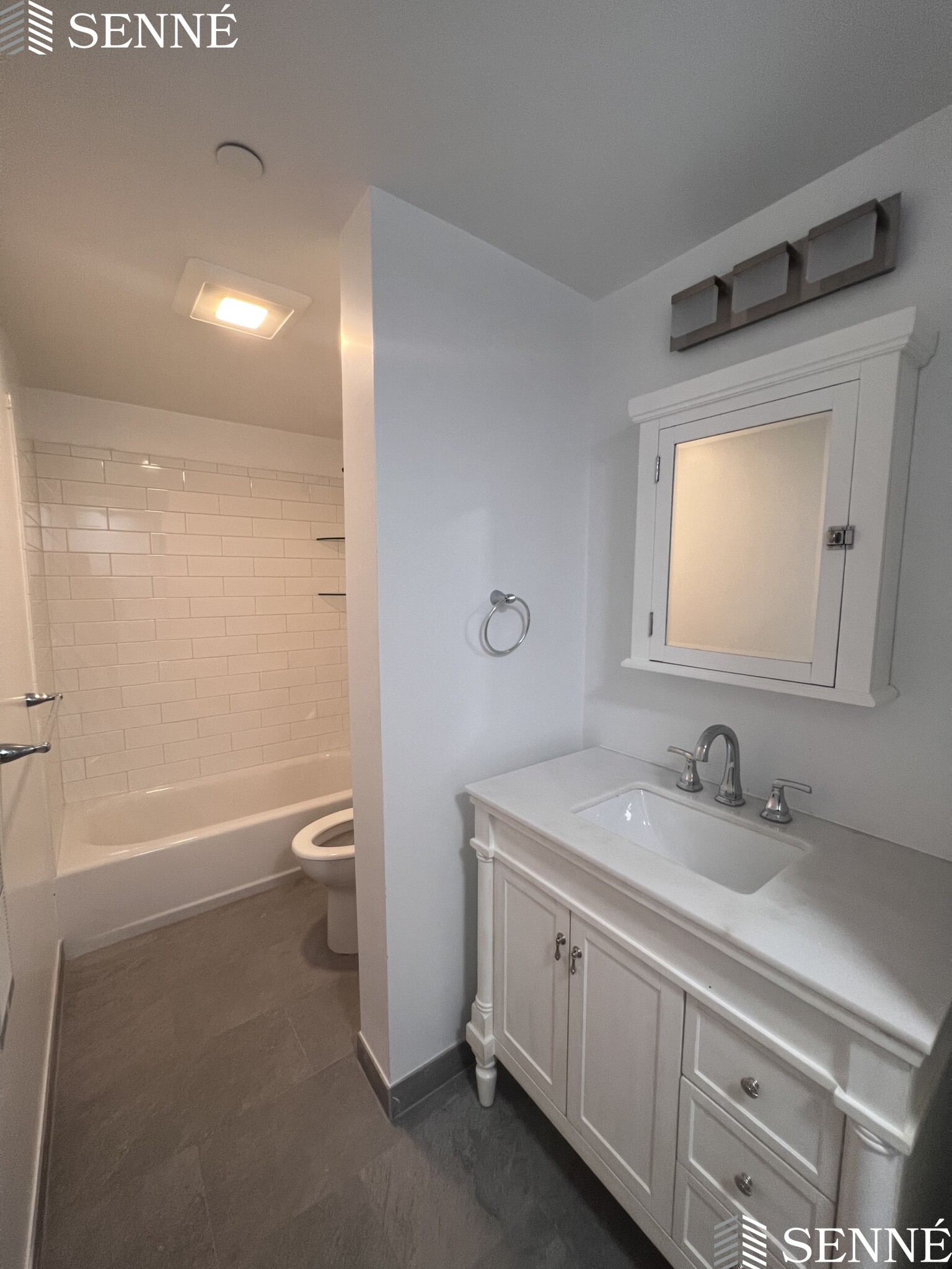 3 Linnaean St, Neighborhood Nine