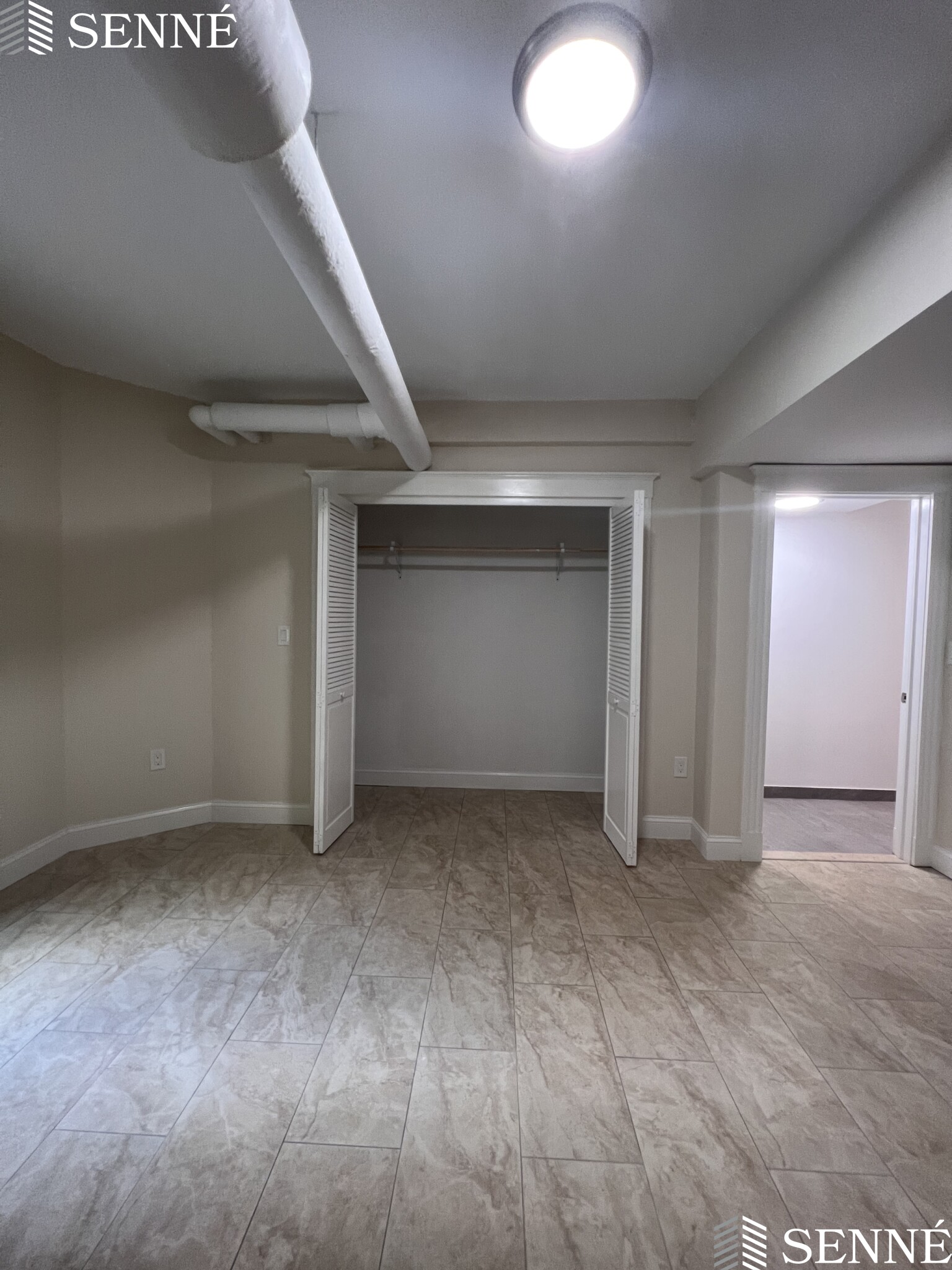 3 Linnaean St, Neighborhood Nine