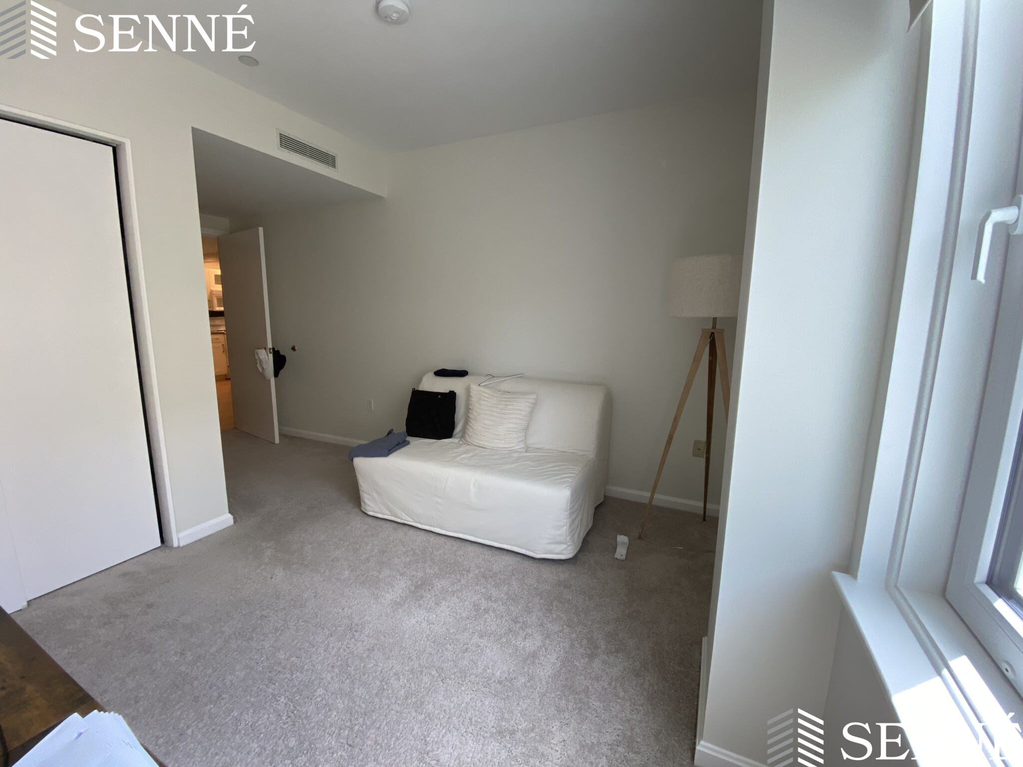 1008 Massachusetts Ave, Harvard Square