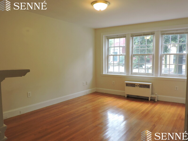 353 Harvard St, Mid-Cambridge