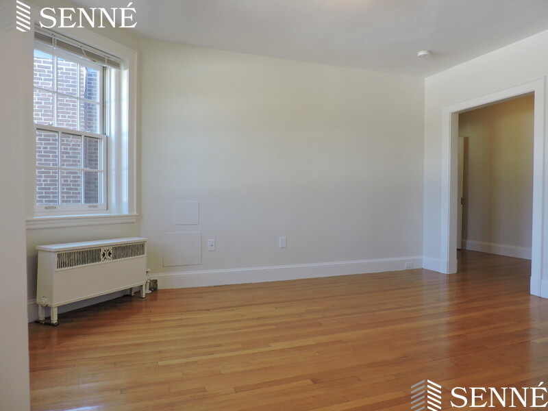 353 Harvard St, Mid-Cambridge