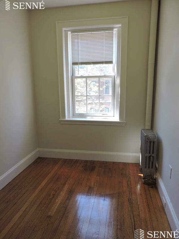 353 Harvard St, Mid-Cambridge