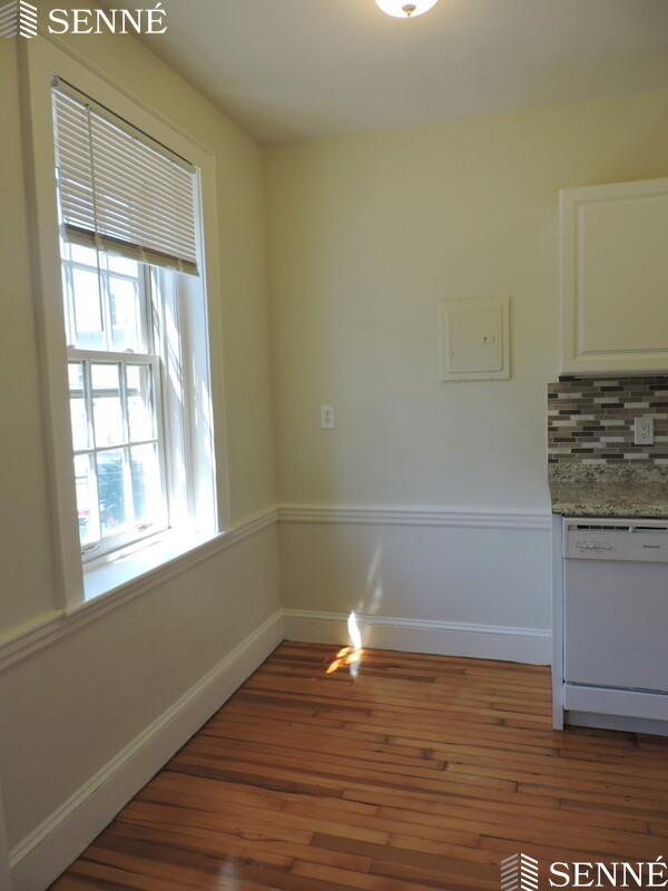 353 Harvard St, Mid-Cambridge