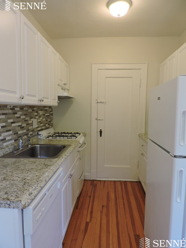 353 Harvard St, Mid-Cambridge