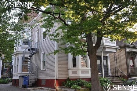 28 Kelly Rd, Cambridgeport