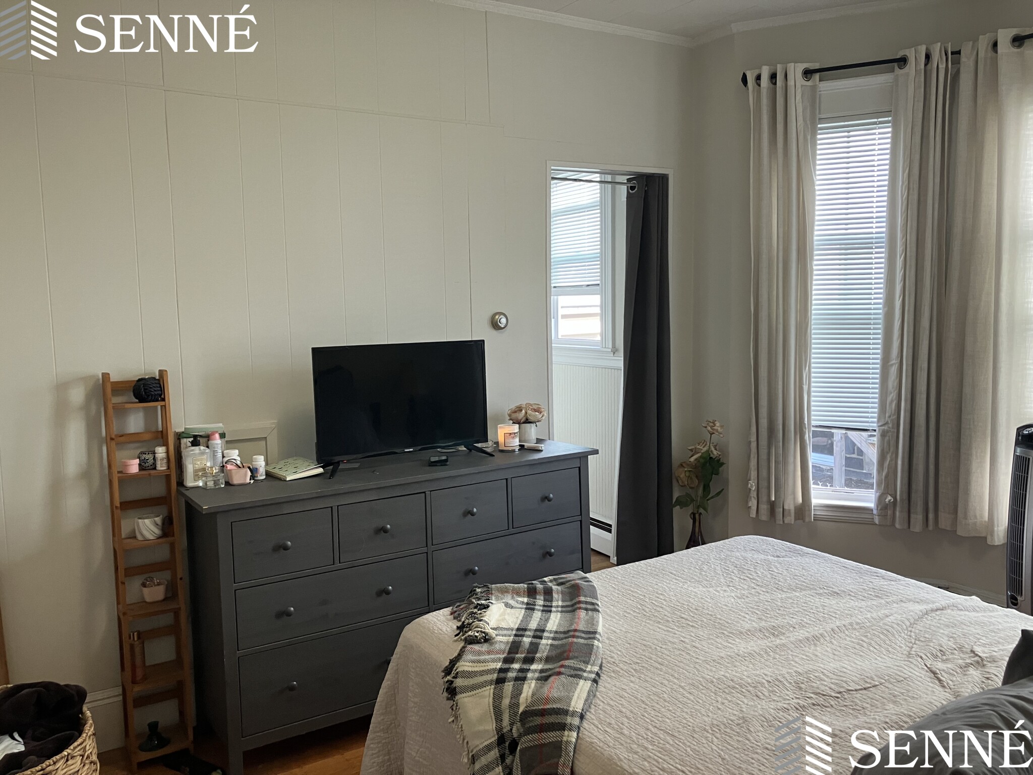 173 Highland Ave, Powder House Square