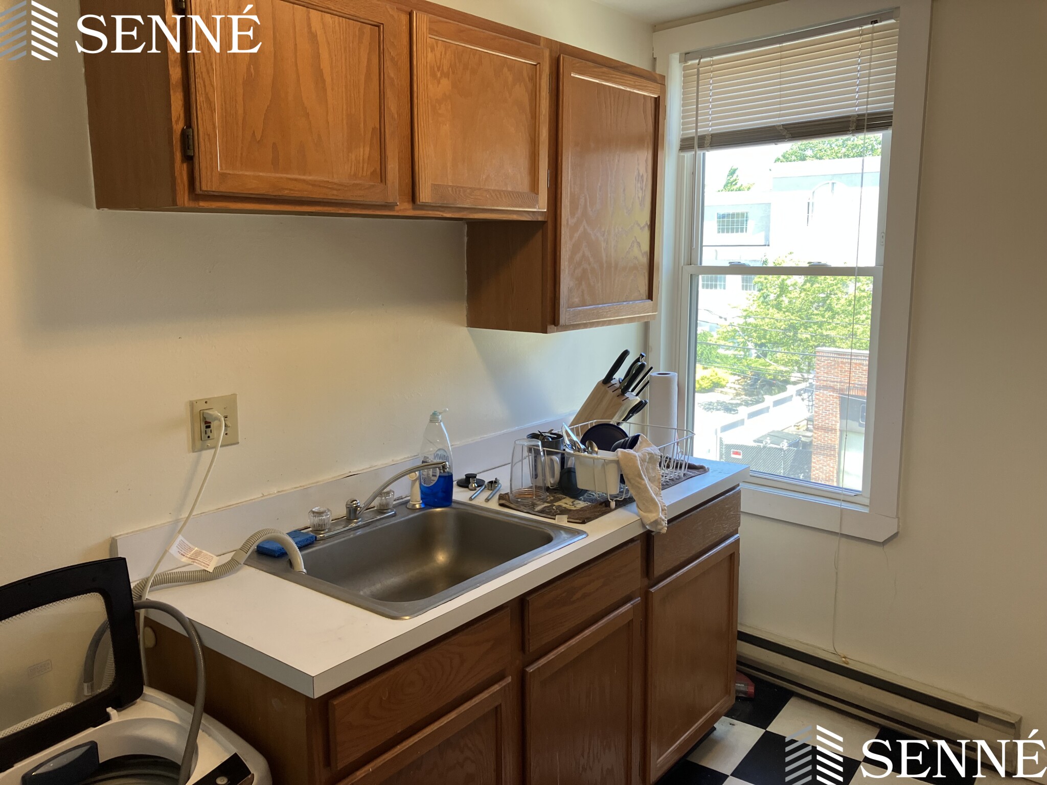 35 Davis Sq, Davis Square