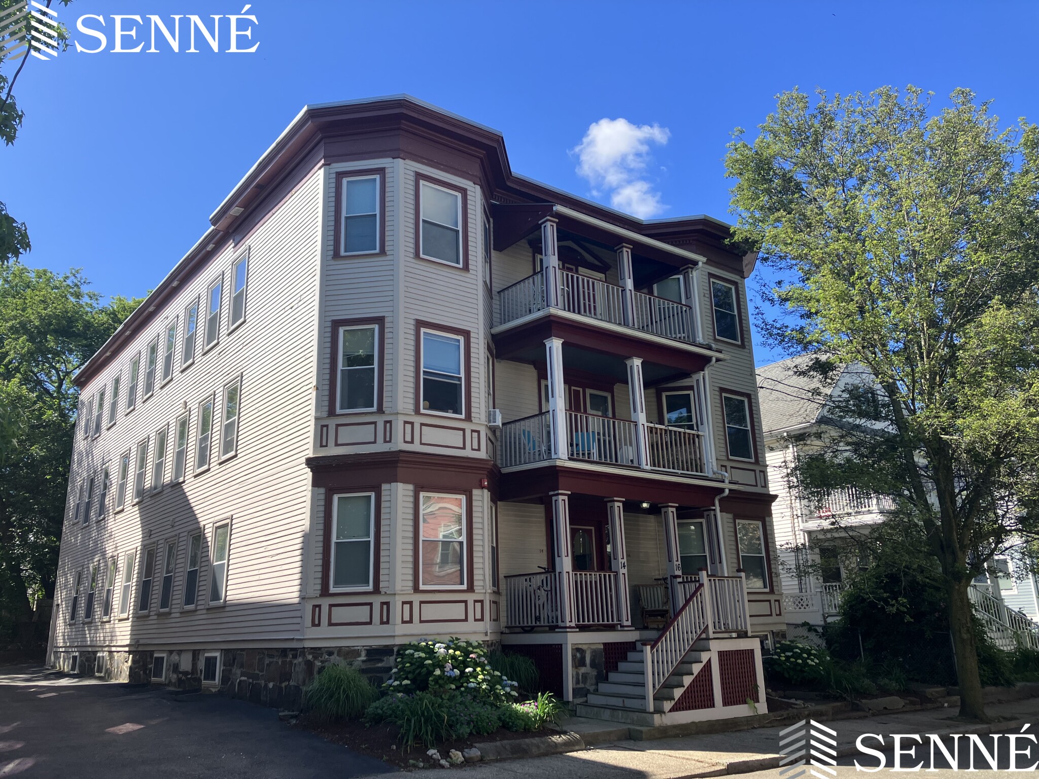 14 Garrison Ave, Teele Square