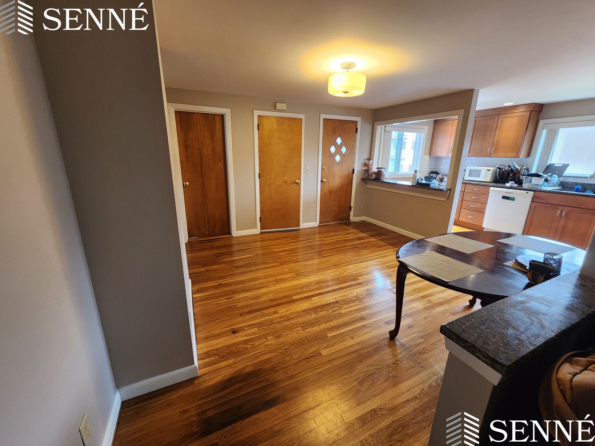 10 Meacham Rd, North Cambridge